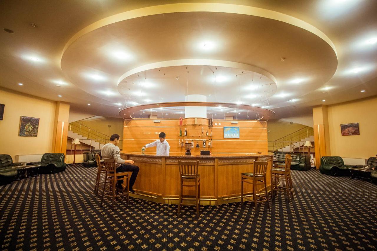 Expo Hotel Ташкент Екстериор снимка